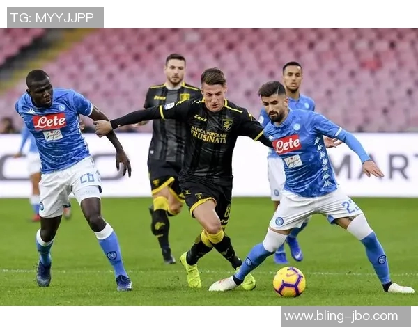 那不勒斯与比萨薪资超标冬季引援受限只能零成本操作